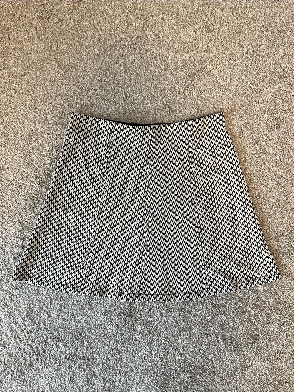 LOFT Black and White Chevron A-Line Skirt